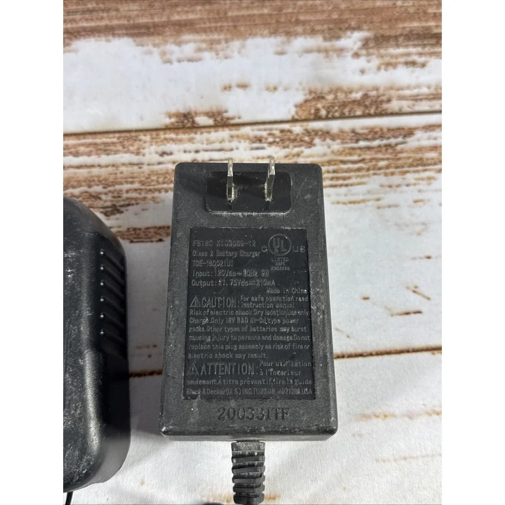 Black and Decker OEM 18V Battery Charger FS18 TCE188021U1 Used
